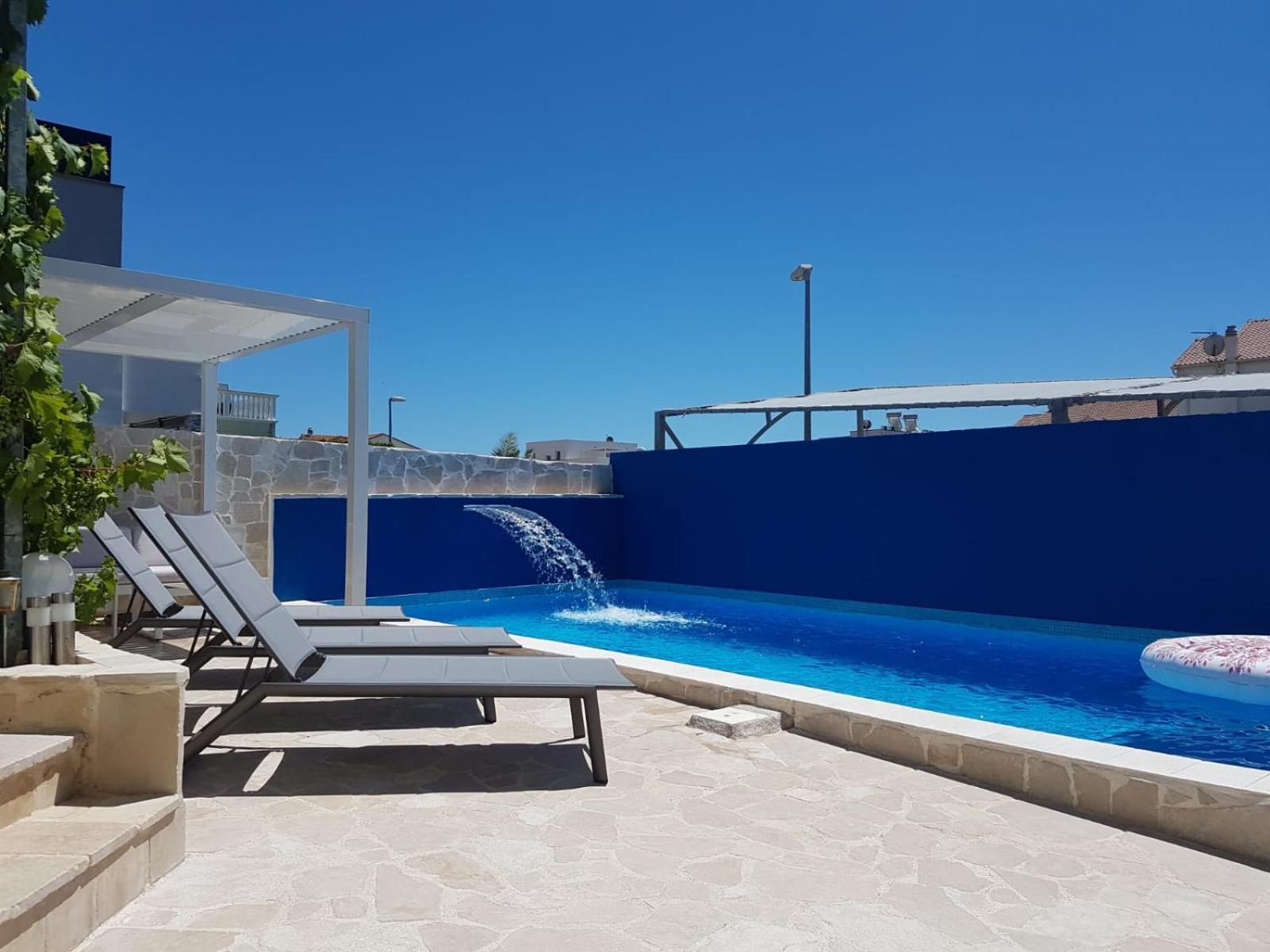Apartmani Vincek Vodice Bagian luar foto